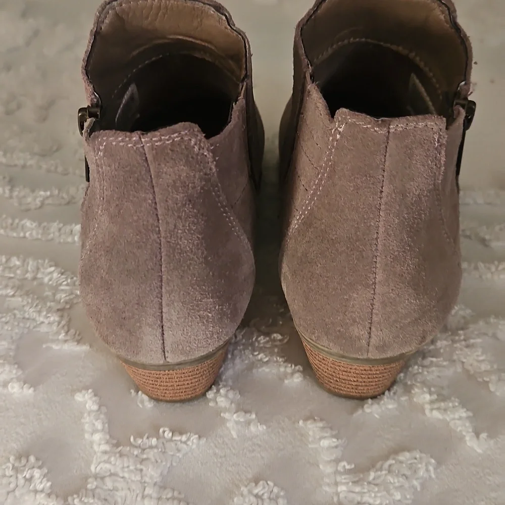 Skechers Women's Suede Ankle Booties - Taupe - Picture 4 of 6